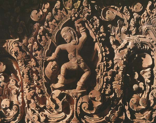 A carving from Angkor Wat, depicting a wrestling match